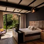 Landgoed Overste Hof فندق