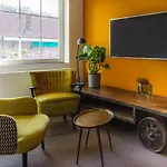 Landgoed Overste Hof فندق 3*