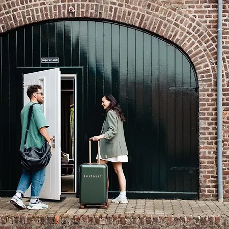 Landgoed Overste Hof لاندخاف